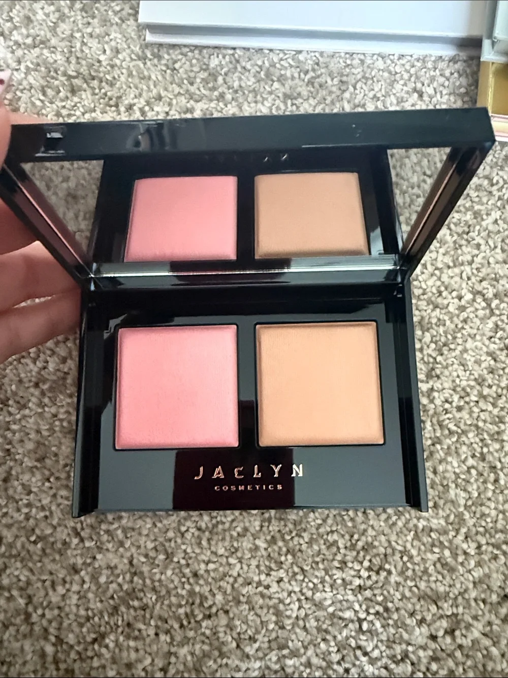 Jaclyn Black & Gold Compact Makeup Palette